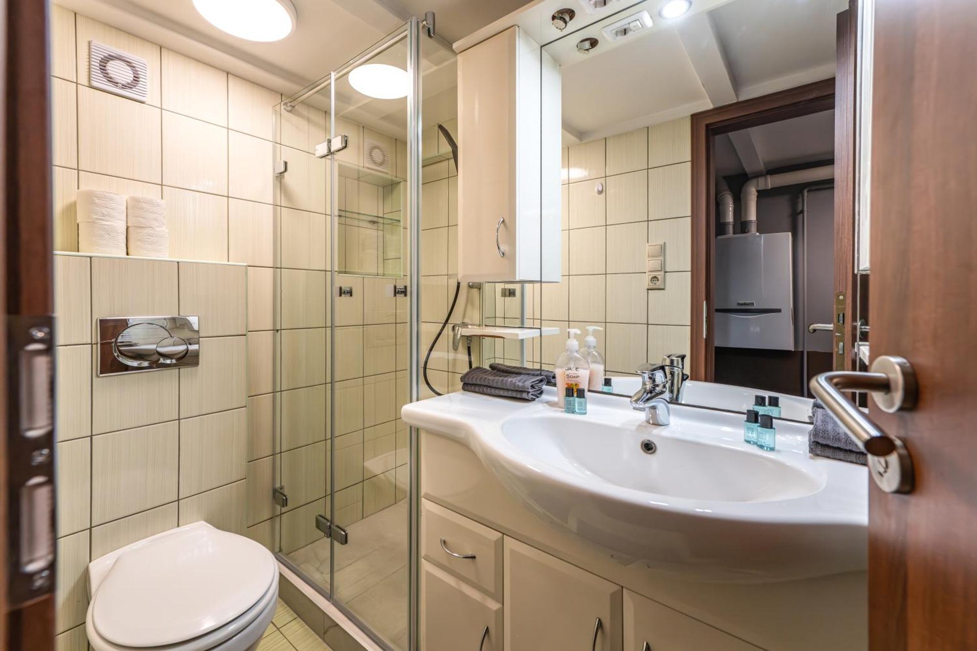 Oktogon Four Residence Budapest Kültér fotó