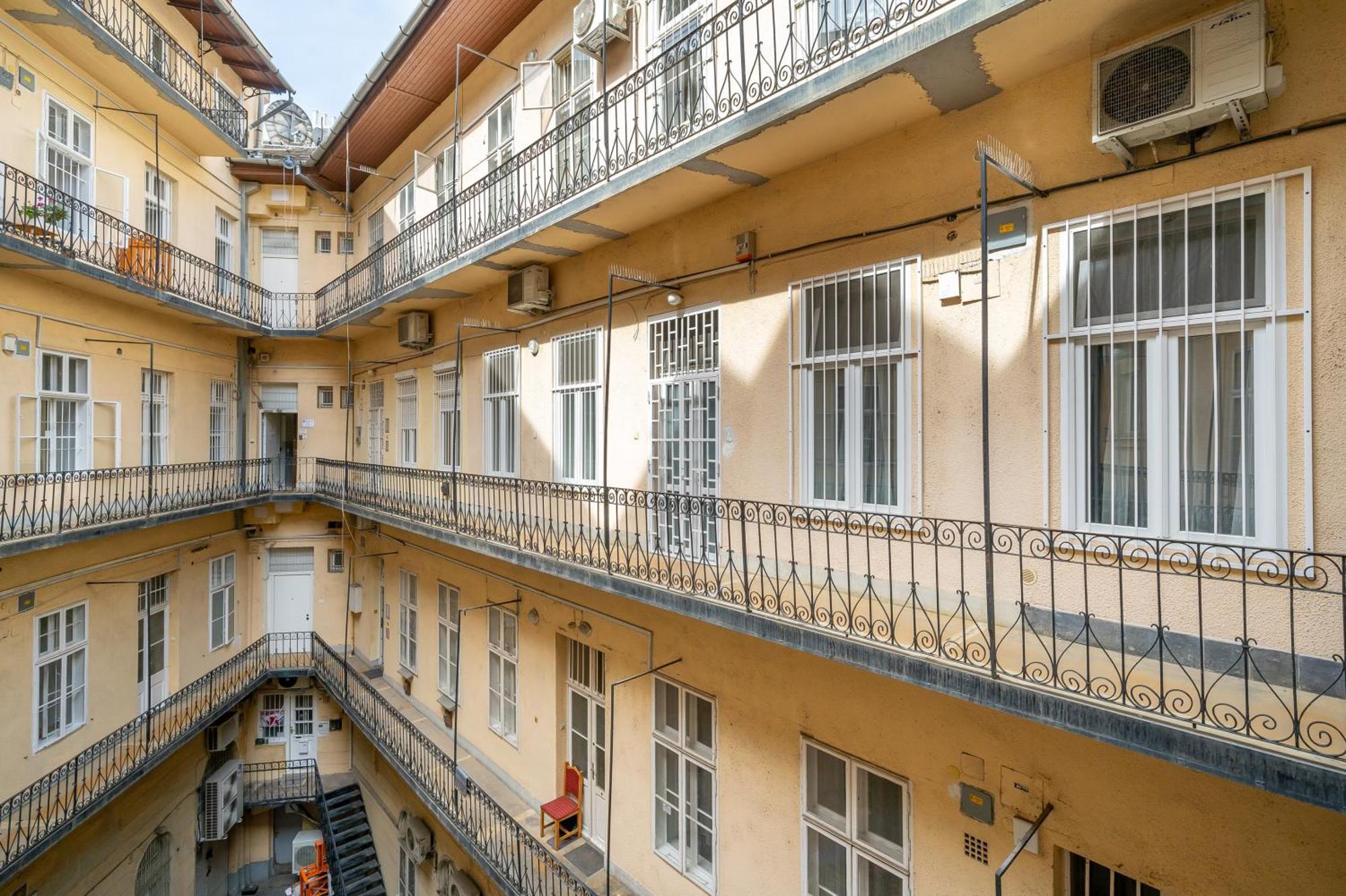 Oktogon Four Residence Budapest Kültér fotó